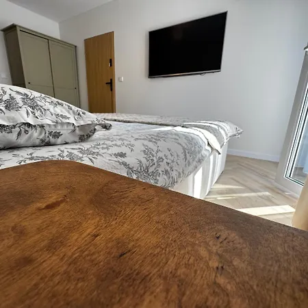 200m Od Promenady Apartman *